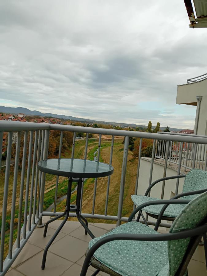 WING 3 apartman Jagodina Bagian luar foto