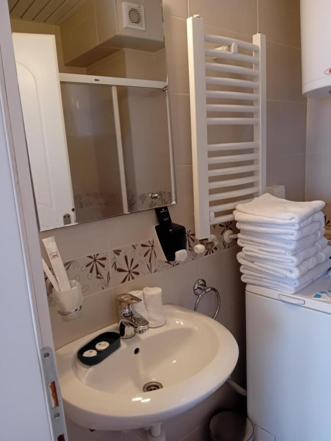 WING 3 apartman Jagodina Bagian luar foto